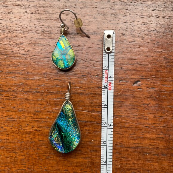 Shimmery Blue, Green and Gold Art Glass Dangle Earrings and Pendant - Picture 2 of 3